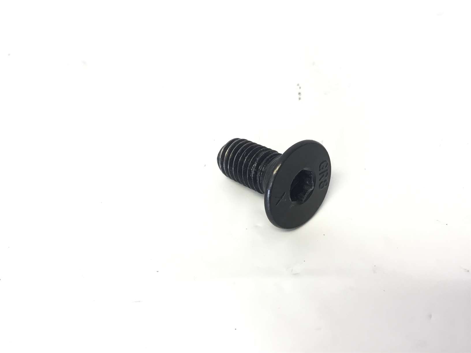 M8 FLAT HEAD SCREW