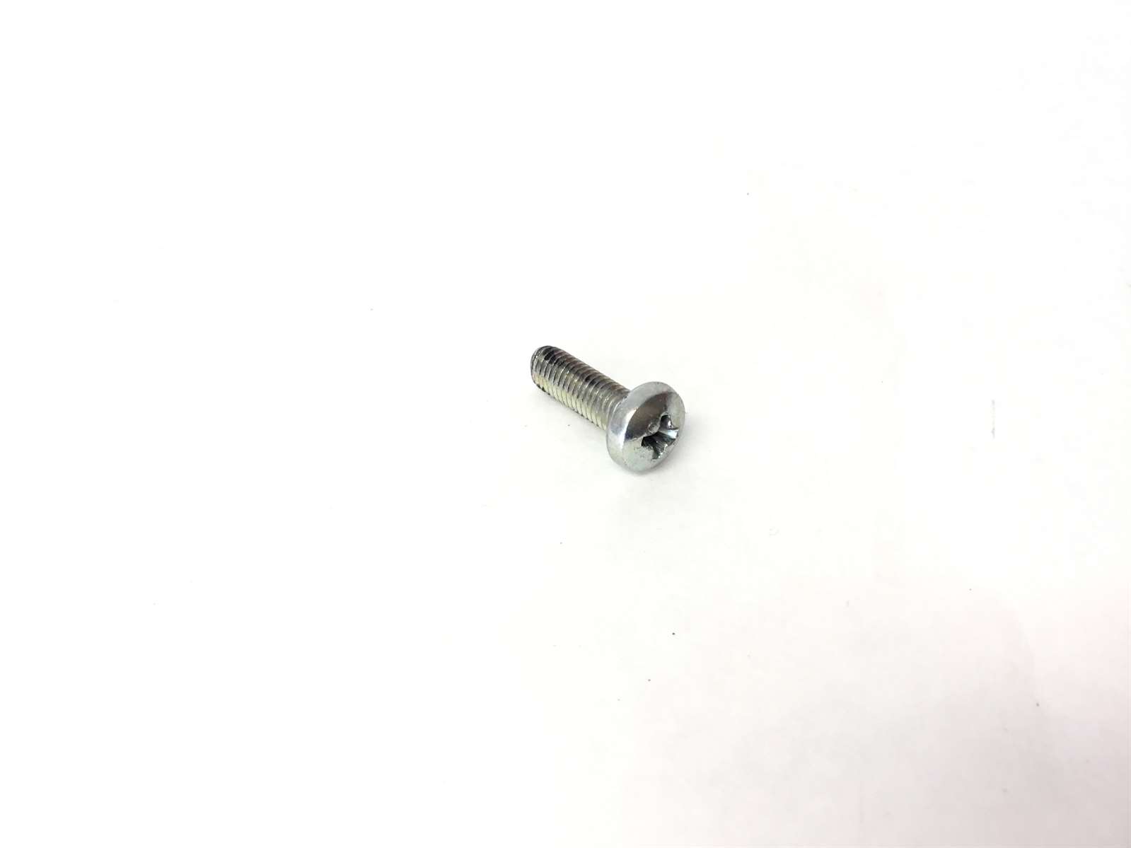 Hardware: Mounting Screw 16MM