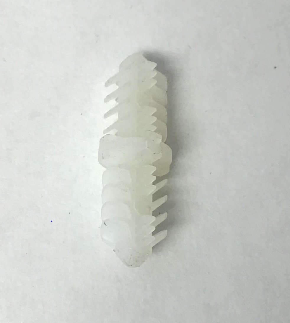 PLASTIC FASTENER