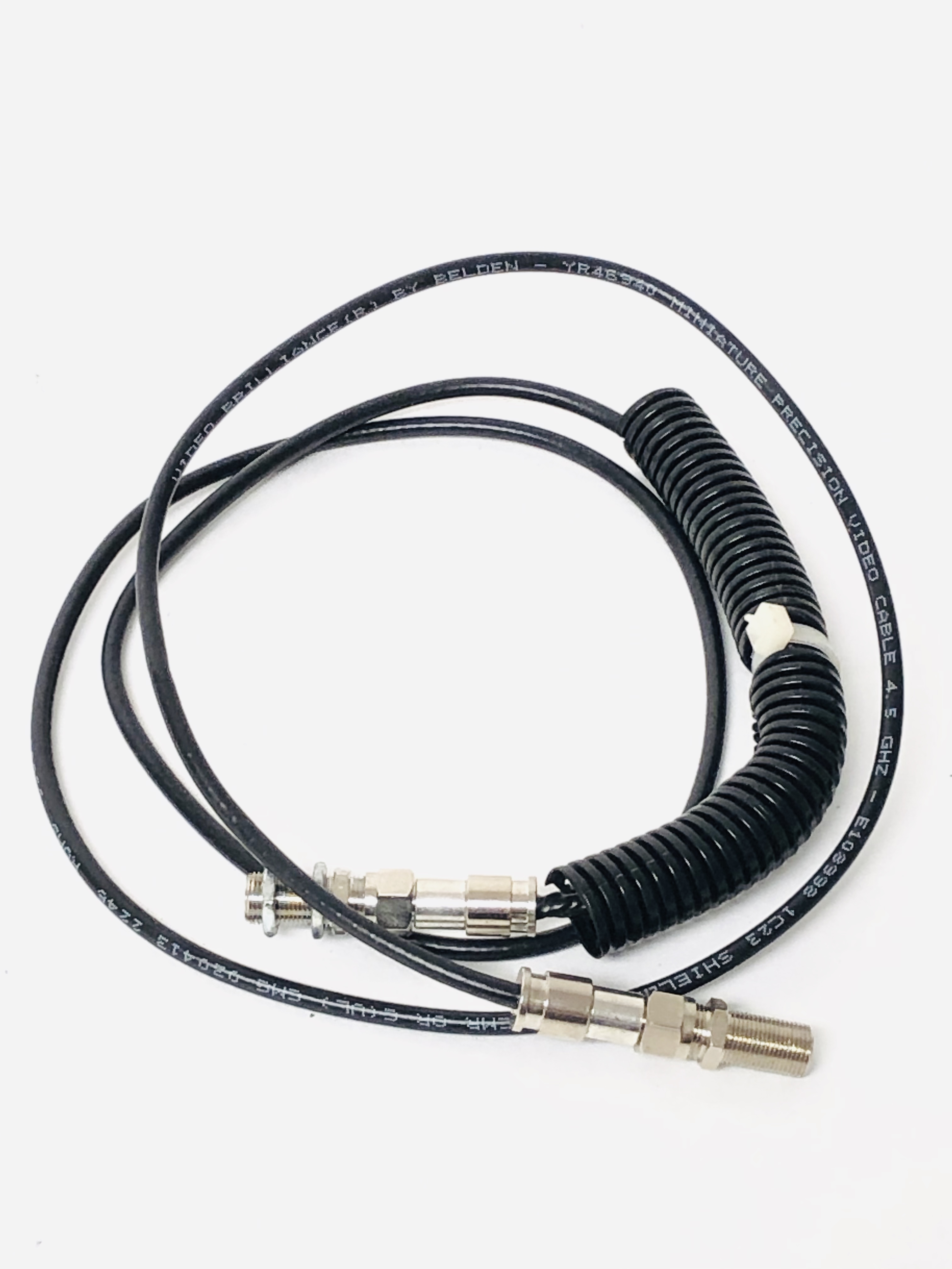 UPRIGHT COAXIAL CABLE