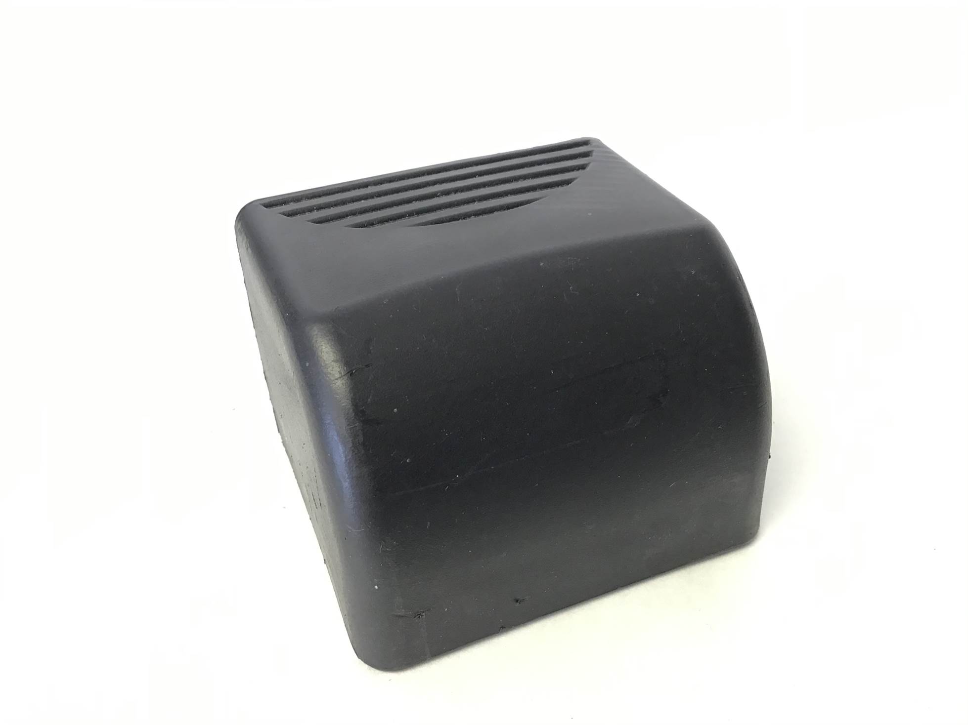 REAR STABILIZER CAP