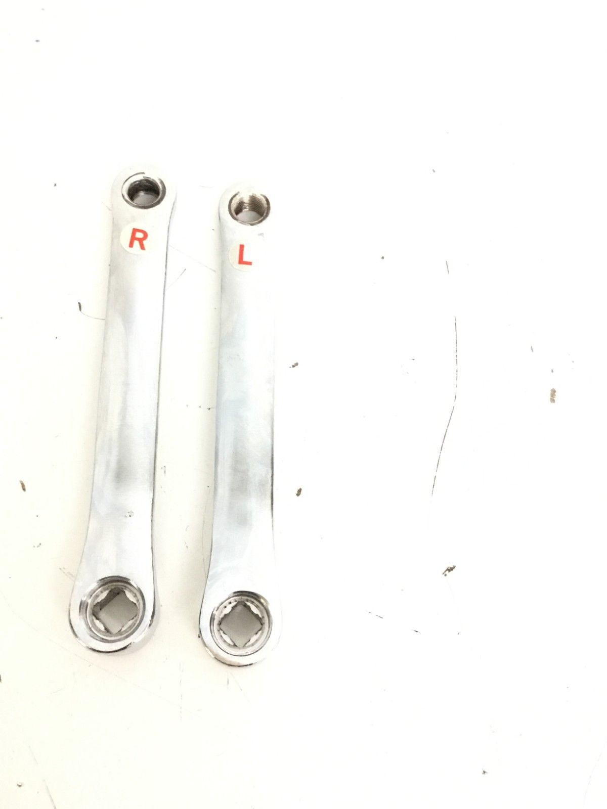 Left & Right Arm Crank Assembly