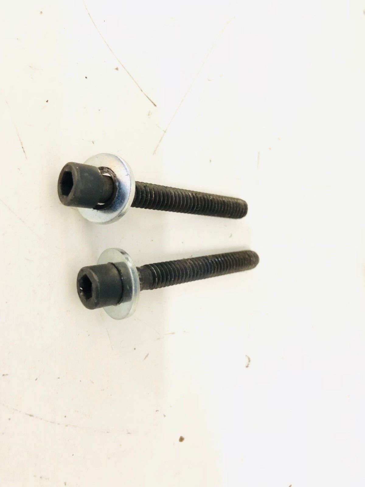 Rear Roller Screw Set (Used)
