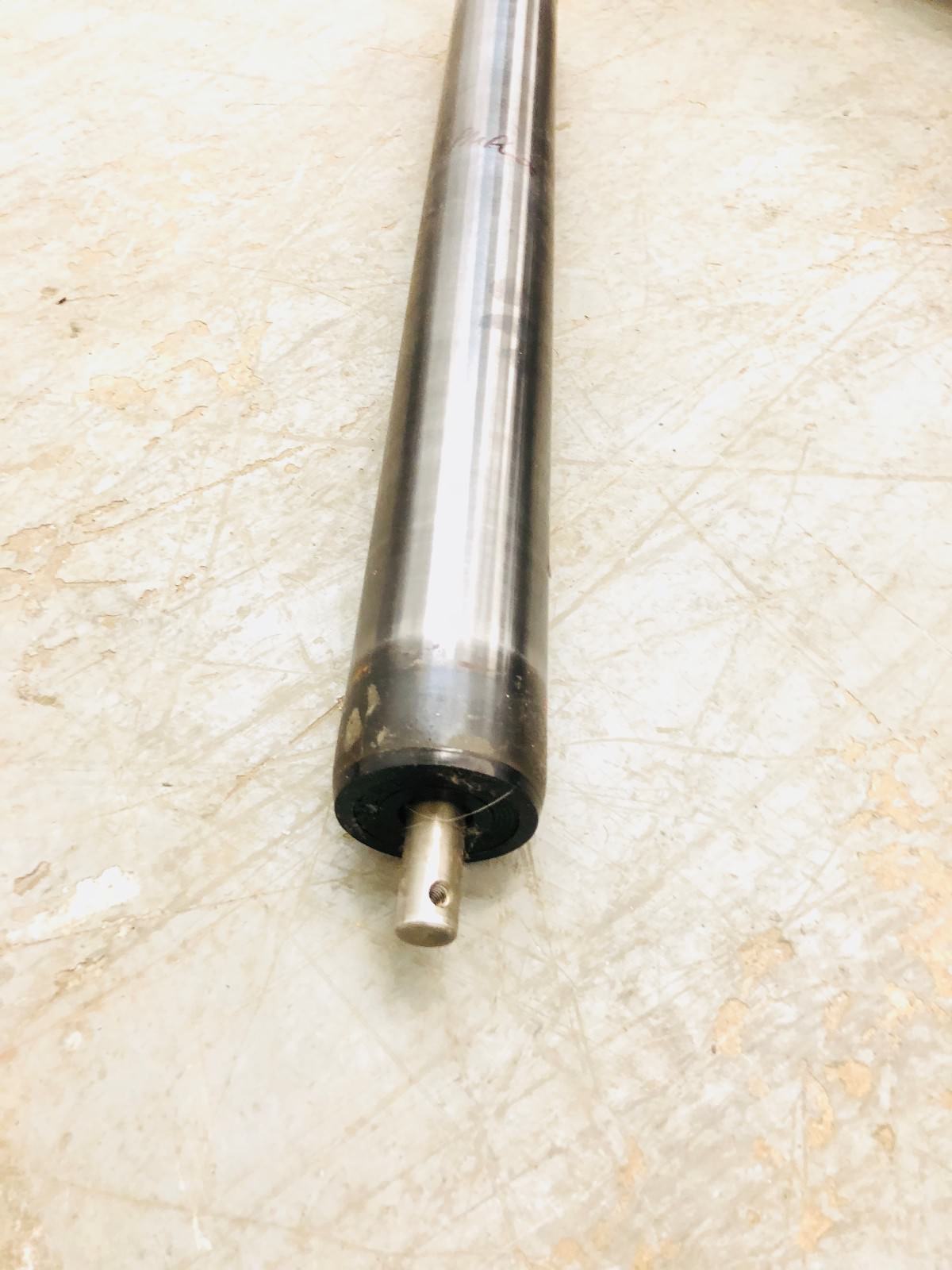 Idler Rear Roller (Used)