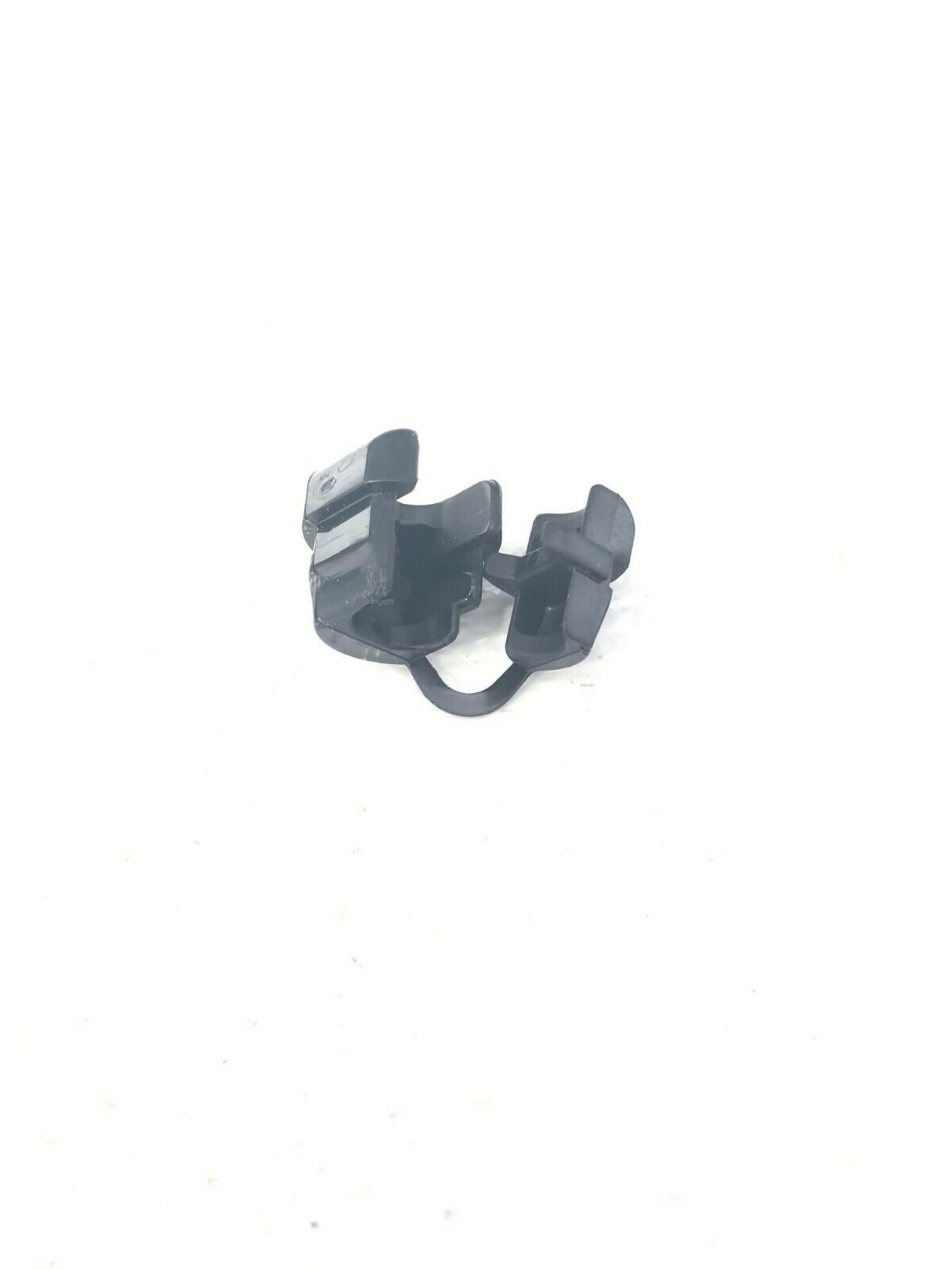Power Cord Strain Relief (Used)