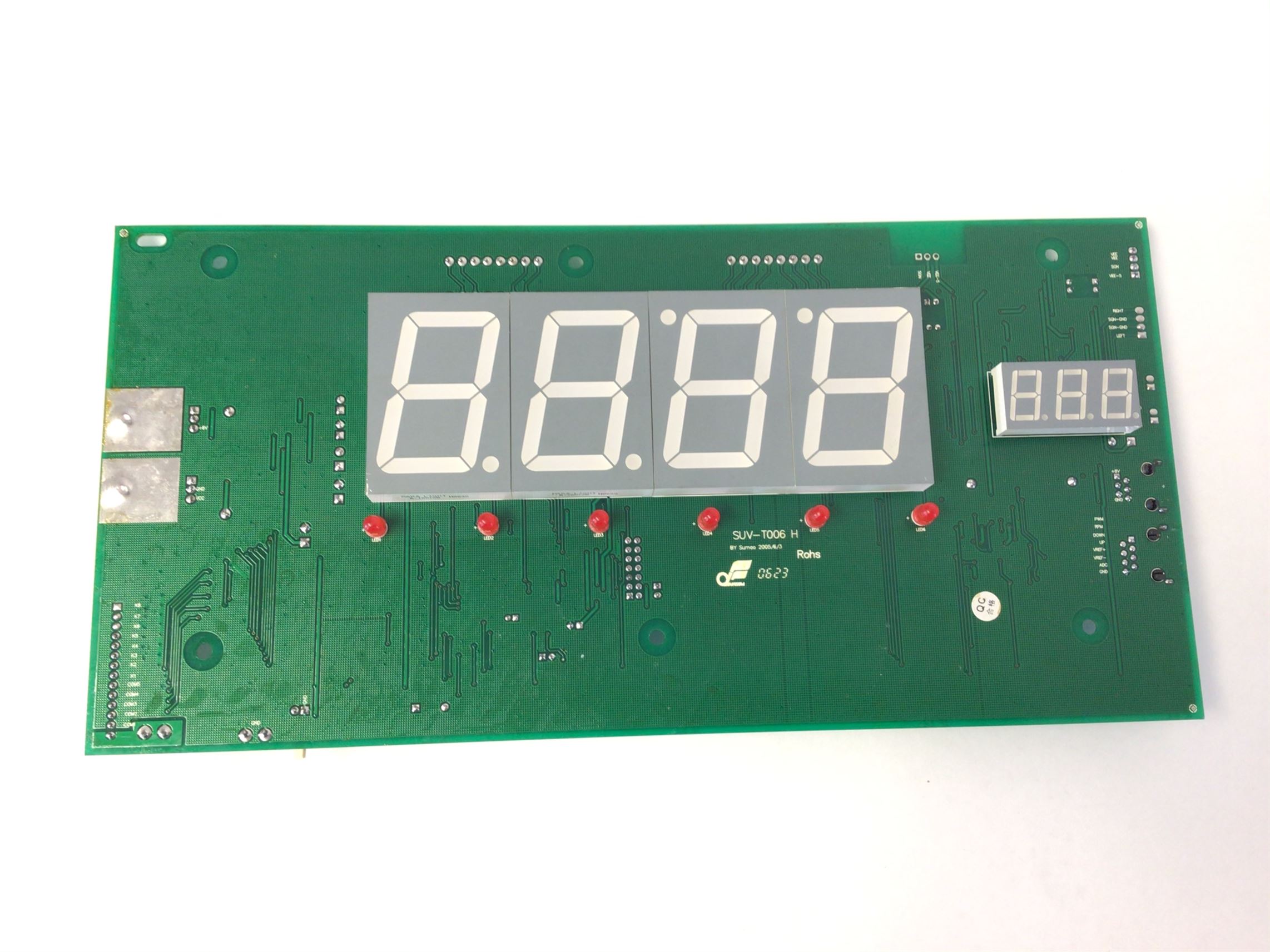 SIMPLE ELECTRONICS CIRCUITBOARD - DISPLAY CONSOLE