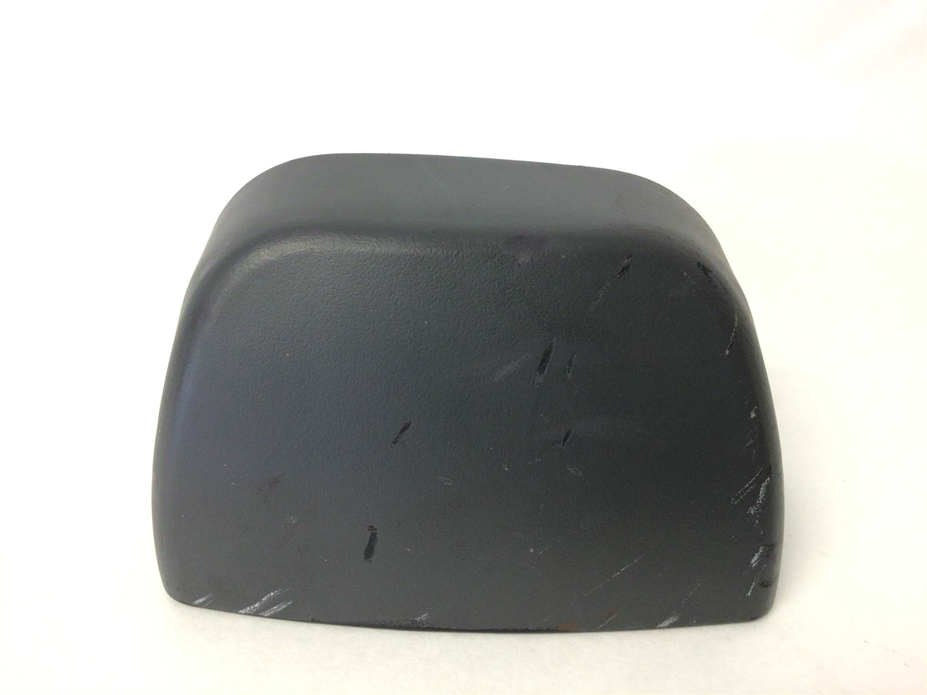 RIGHT HANDLEBAR PIVOT COVER