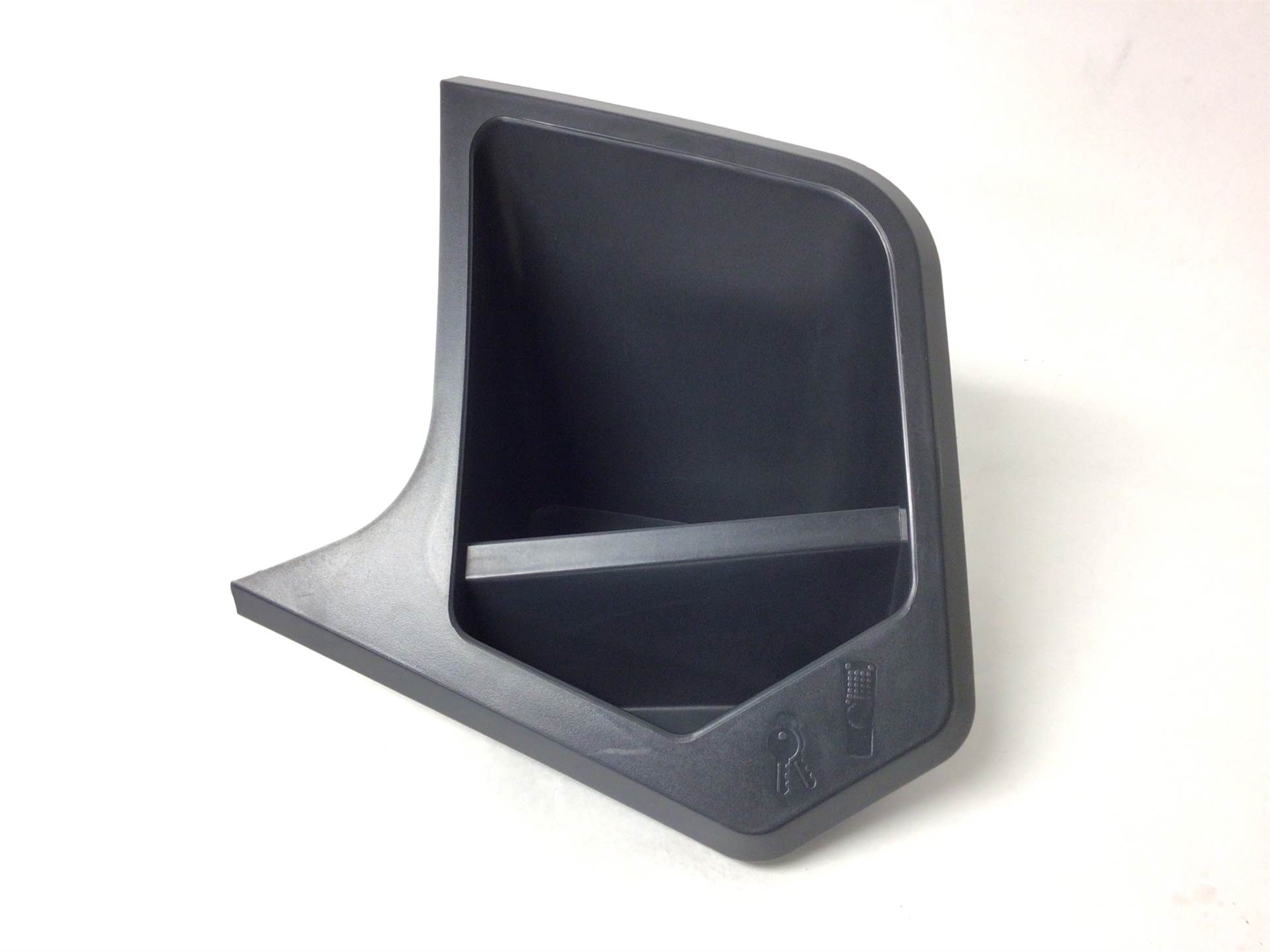CUPHOLDER CONSOLE RIGHT (Used)