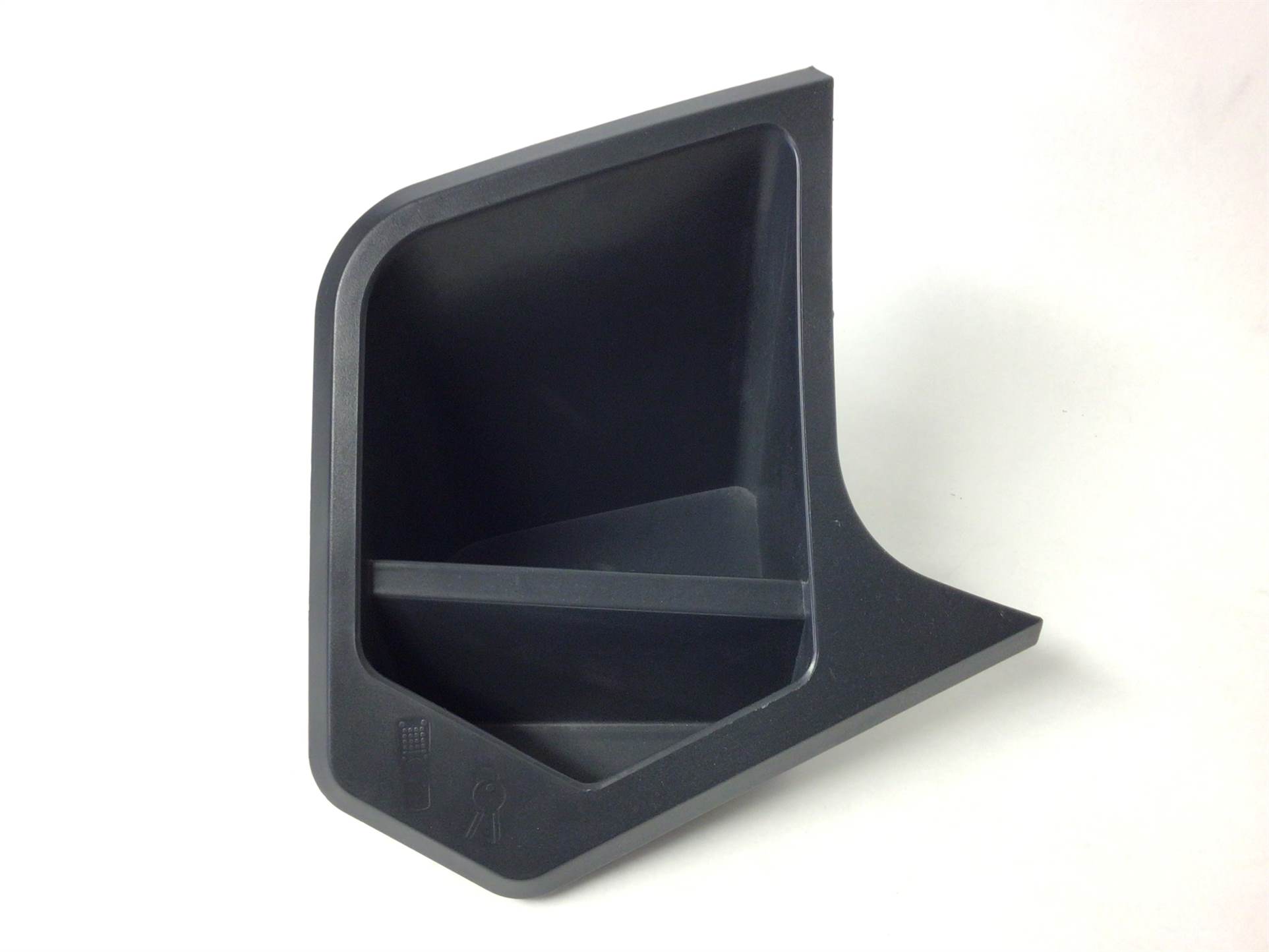 CUPHOLDER CONSOLE LEFT (Used)