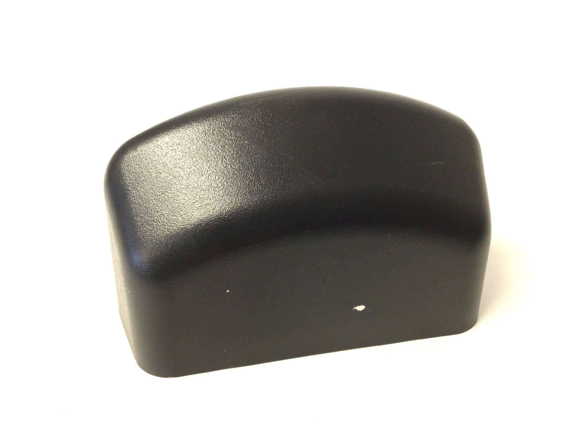 FRONT STABILIZER CAP