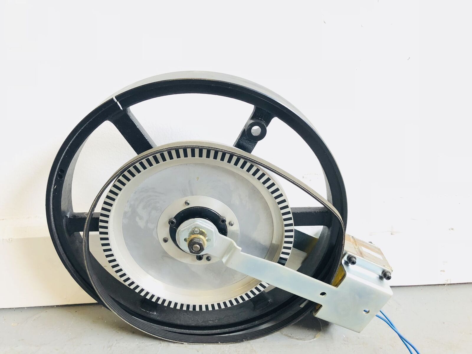SportsArt Self Generating S7100 Stepper Magnetic Brake Flywheel Resistance (Used)