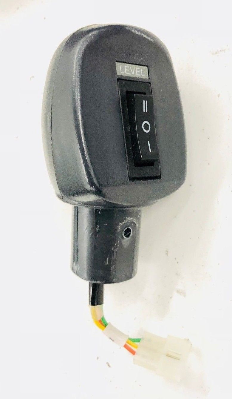 SportsArt E8300 E820 E82 Elliptical Handlebar Resistance Level Switch Button Set (Used)