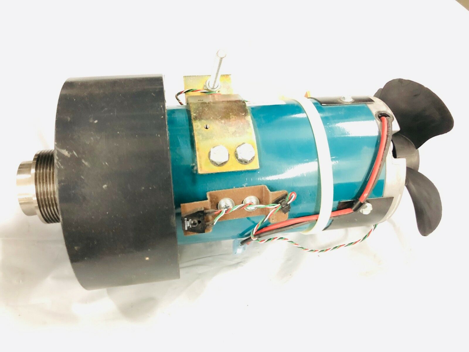 Precor 9.21si Treadmill Rear Power Entry DC Drive Motor w/ Mount 43339-101 or 10753-101