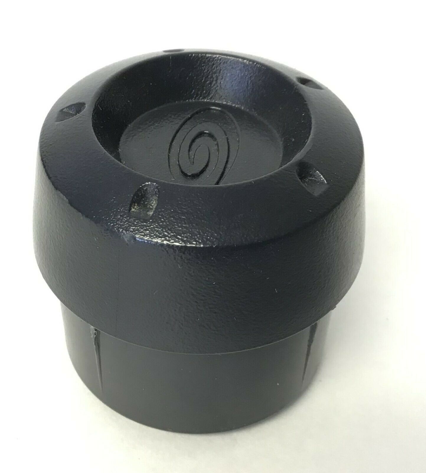 Nautilus Commercial Nautilus Residential Treadmill Handlebar End Cap SM41158 (Used)