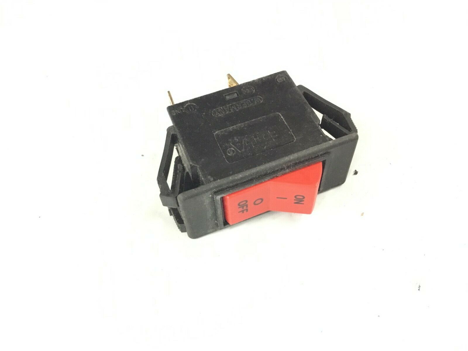 Switch - On/off breaker - 220v (Used)