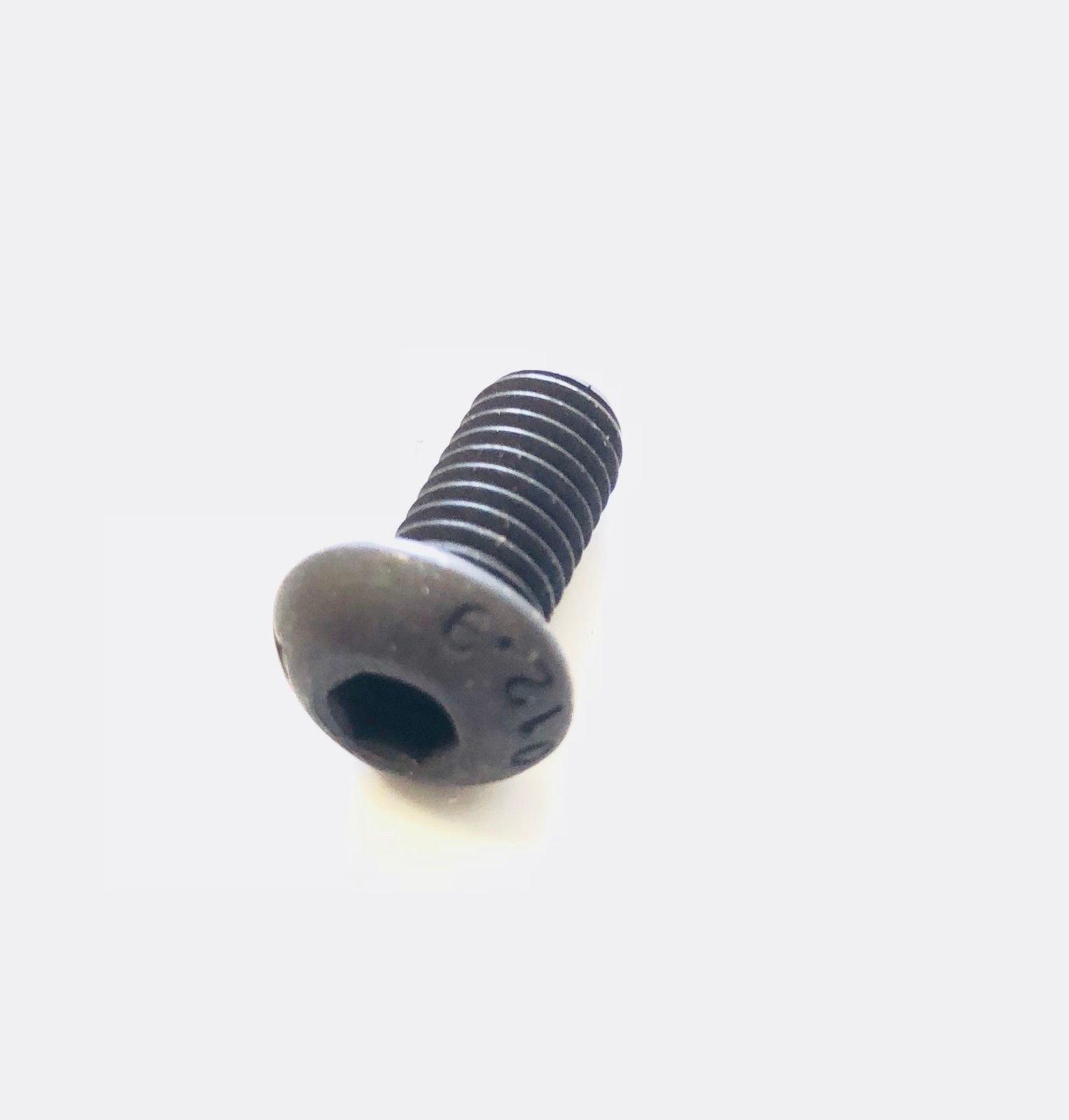 Screw M8 X 16MM