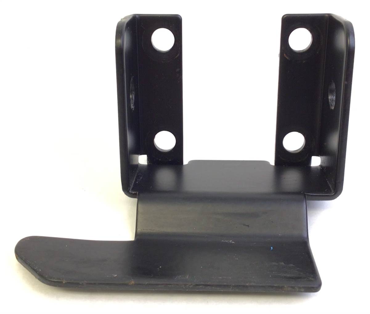 Rear Roller Bracket;Left.B;BL;TM509;