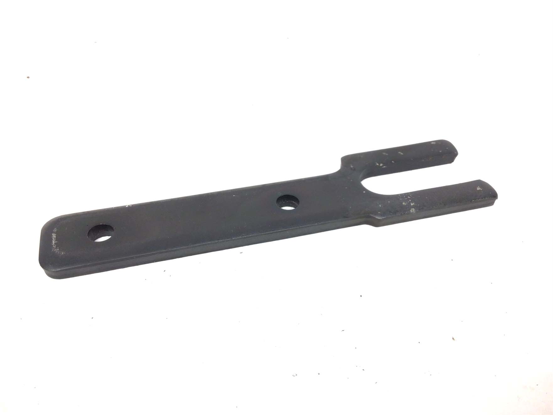 Front Roller Bracket (Used)