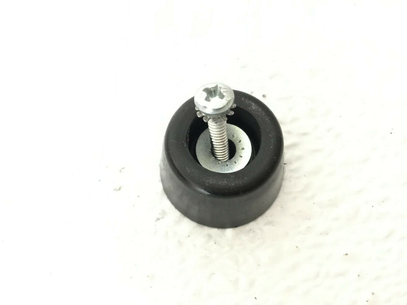 Bottom Frame Mount Foot Pad (Used)