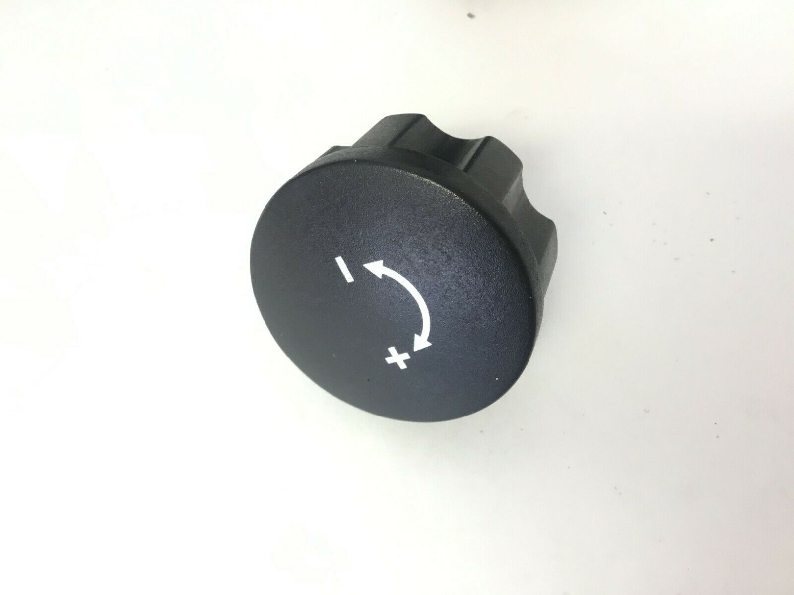 Control Knob (Used)