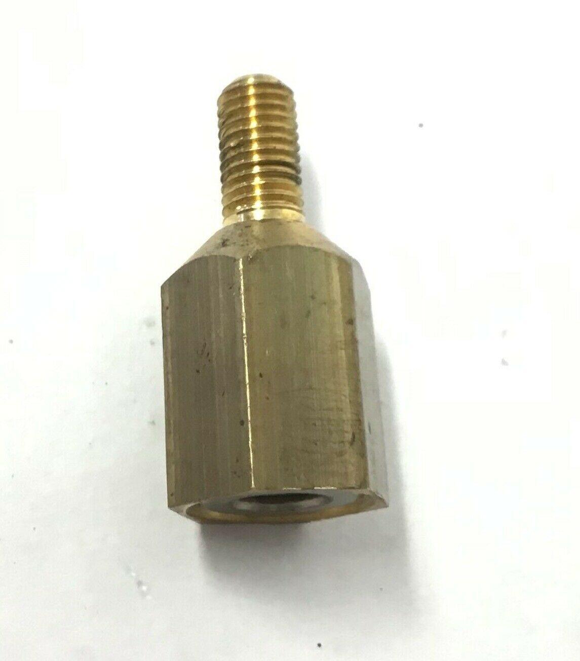 Fastener Screw (Used)