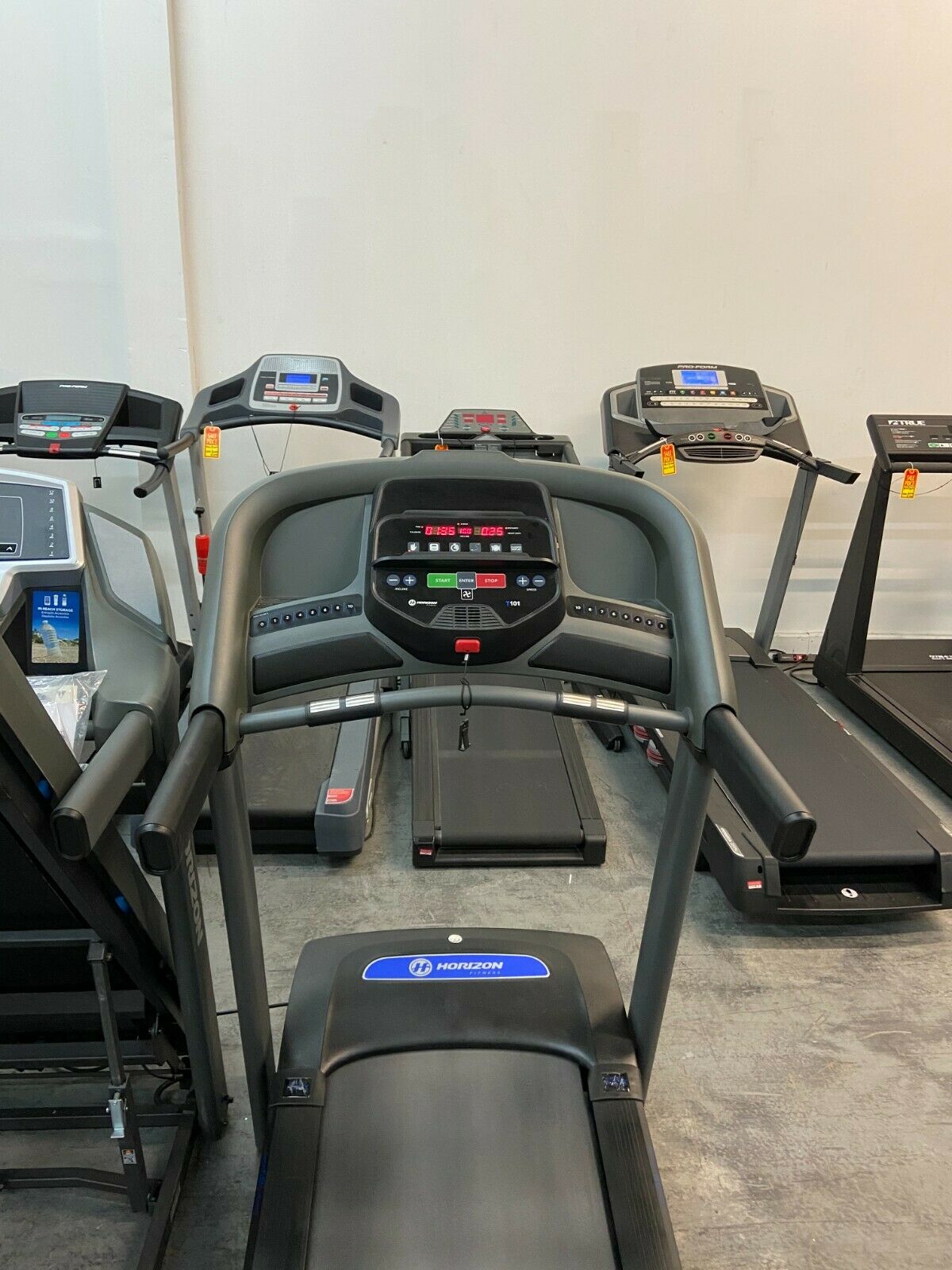 Horizon T101 Folding Treadmill (Used)