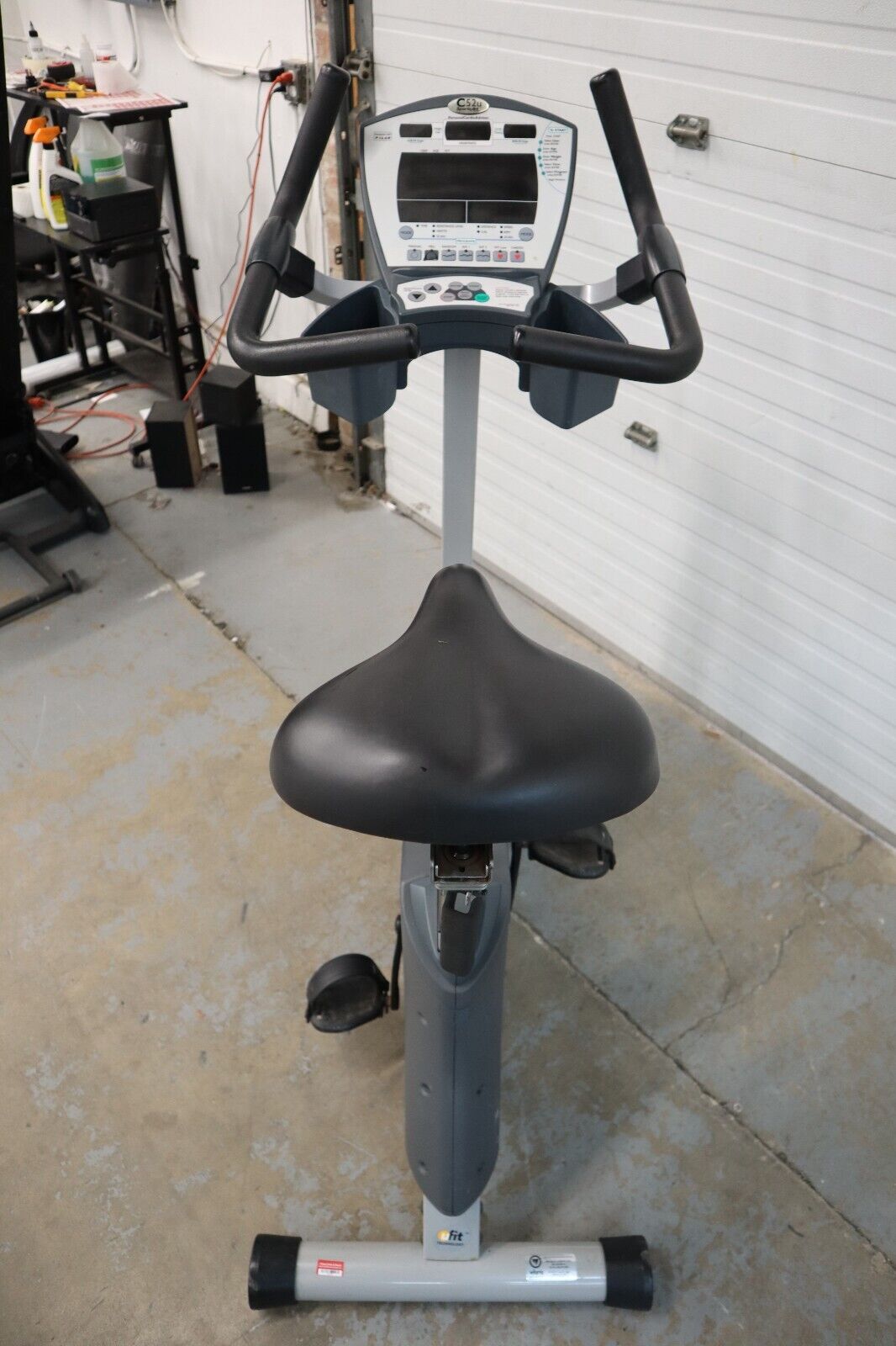 SportsArt C52u 0171173 Upright Commercial Stationary Bike For Home Gym (Used)